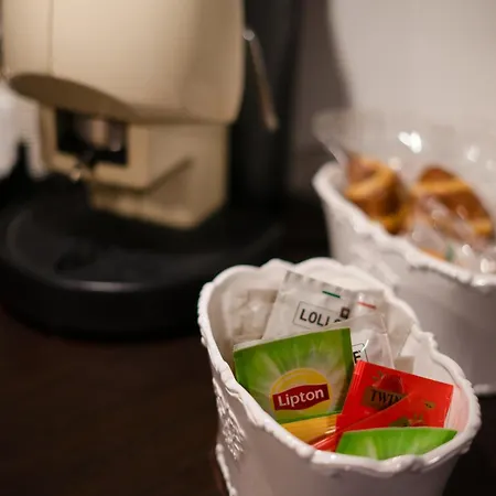 La Casa Del Gigante - *