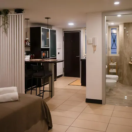 La Casa Del Gigante - נאפולי