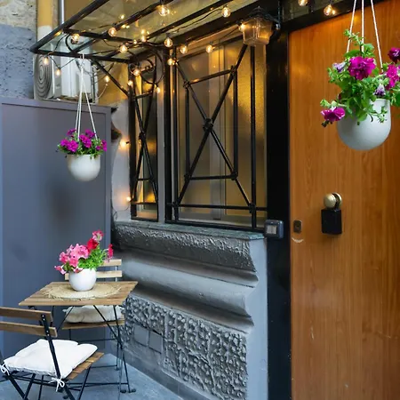 La Casa Del Gigante - *